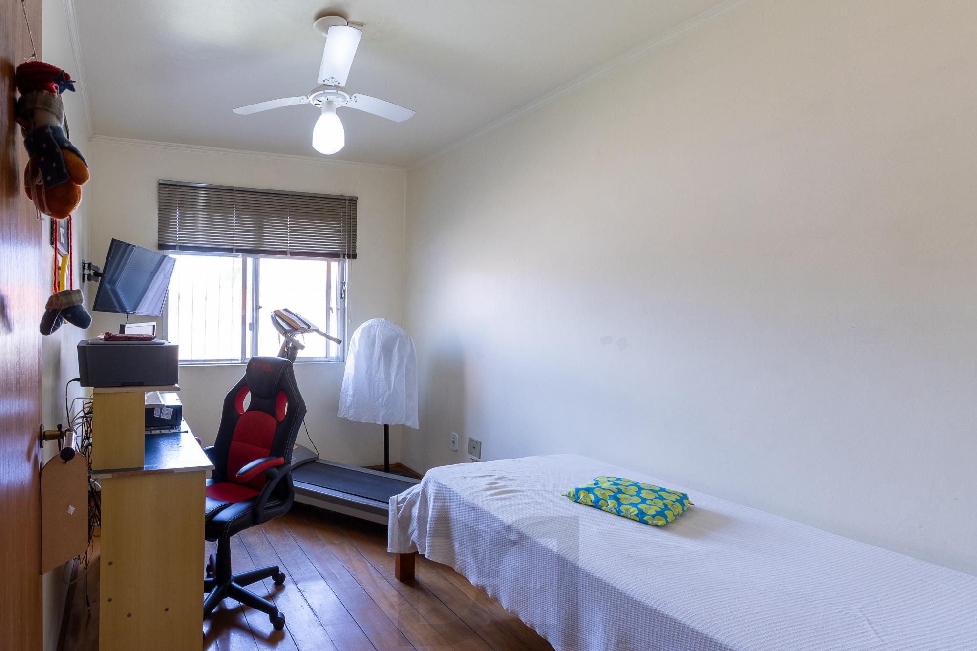 Casa com 3 quartos (1 suite), 4 vagas - Vila Nova — foto 19