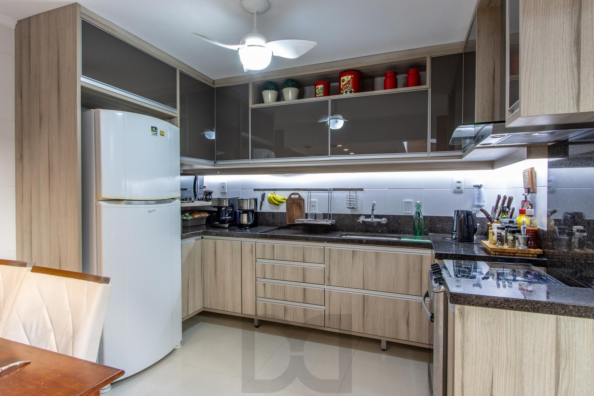 Casa em Condomínio 4 quartos (1 suite), 4 vagas - Bairro Tristeza — foto 19