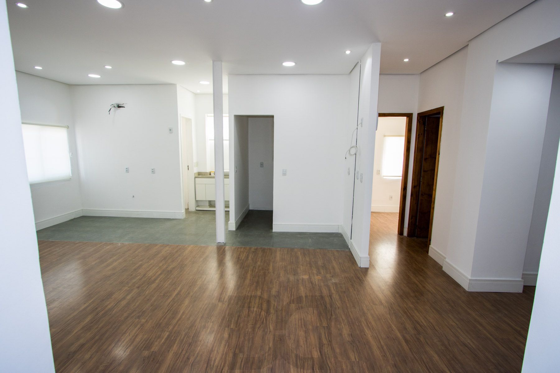 Casa comercial com aproximadamente 157m² privativos — foto 1