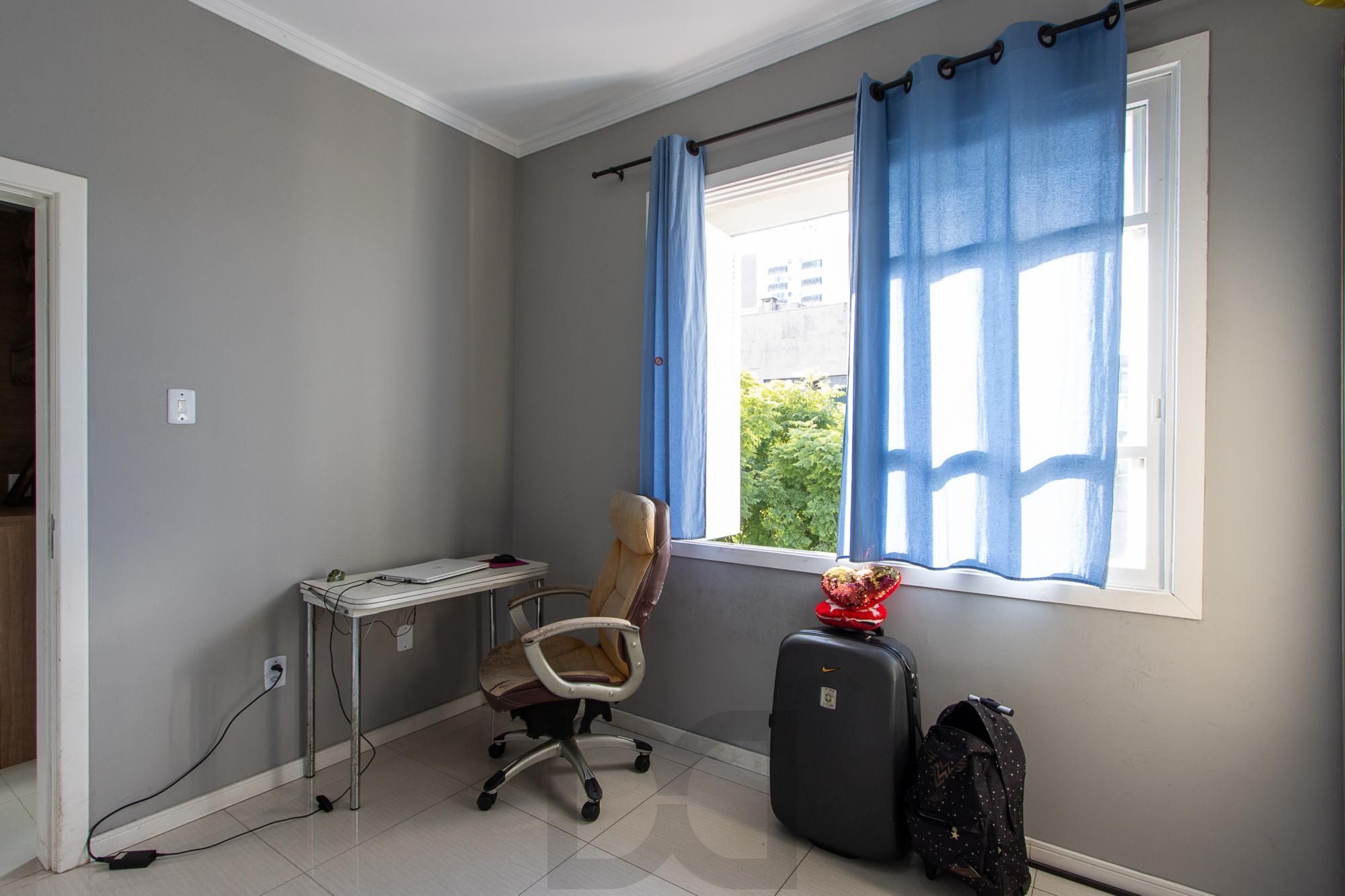 Apartamento 2 Dormitórios no Menino Deus — foto 22