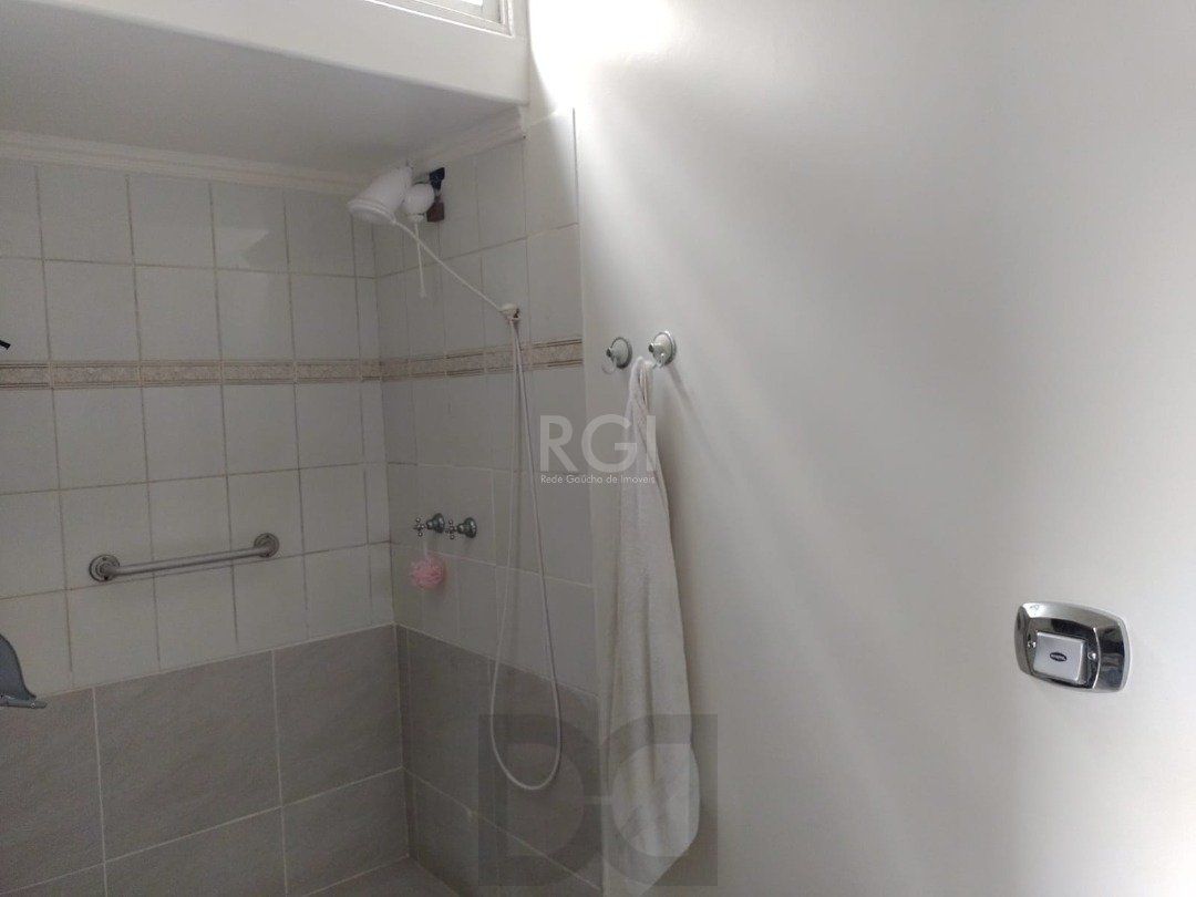 Casa para Venda - 200m², 4 dormitórios, sendo 1 suites, 3 vagas - Ipanema — foto 18