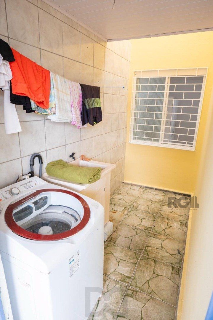 Casa para Venda com 6 dormitórios e 4 vagas no bairro Espirito Santo — foto 24