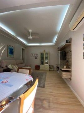 Apartamento 2 dormitórios com suíte e 2 vagas no Menino Deus — foto 3