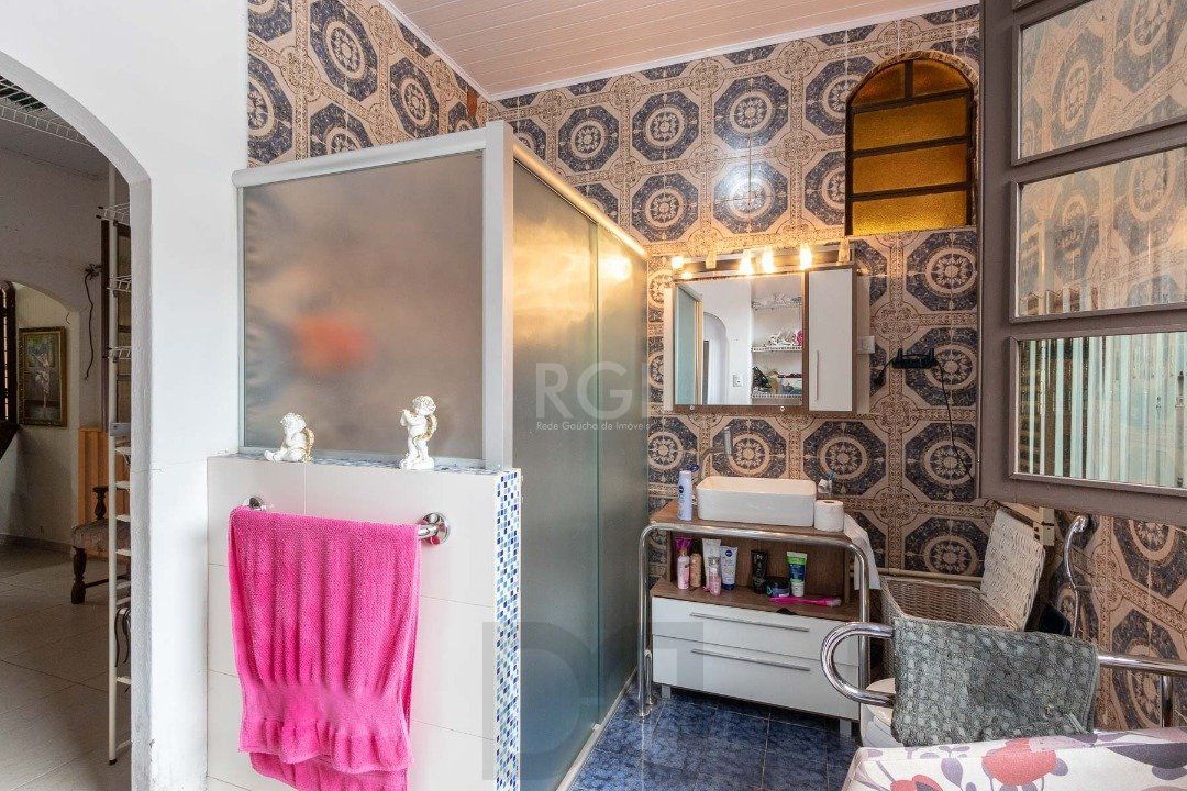 Casa para Venda - 380m², 3 dormitórios, sendo 1 suites, 3 vagas - Tristeza — foto 20