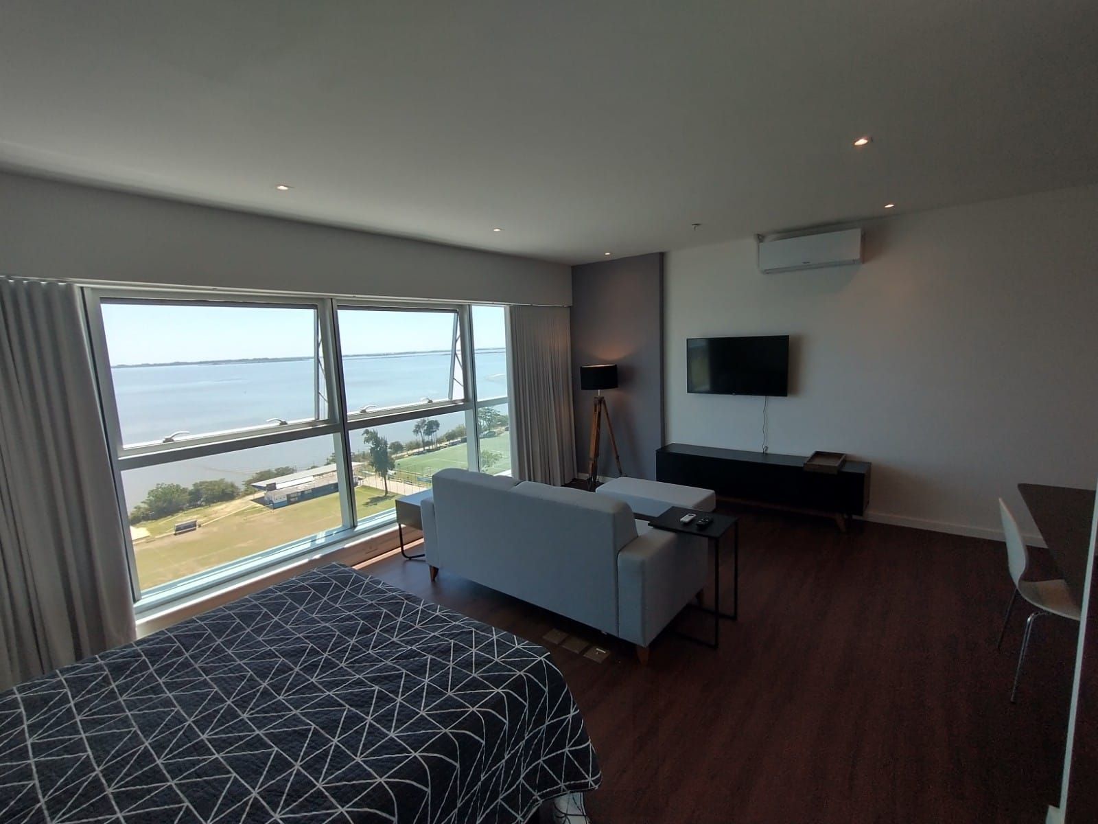 Apartamento com vista para o Guaíba no Cristal — foto 1