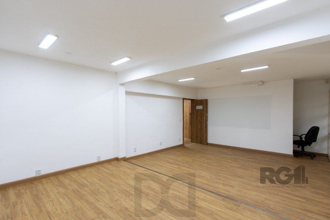 Excelente casa comercial com aproximadamente 300m² de área construída — foto 49