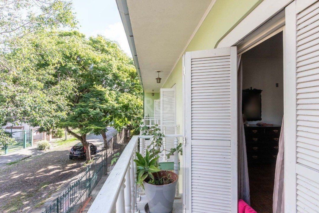 Casa para Venda - 280m², 3 dormitórios, sendo 1 suites, 2 vagas - Nonoai — foto 28