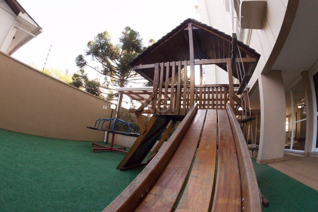 Apartamento para Venda - 80.3m², 3 dormitórios, sendo 1 suites, 2 vagas - Menino Deus — foto 4