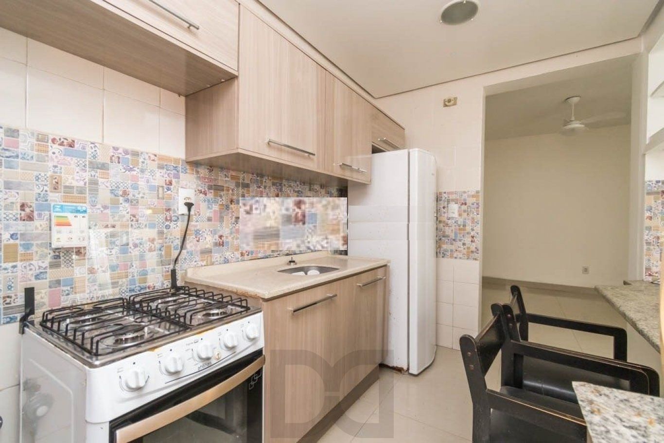 Apartamento de 1 dormitório, com um pequeno pátio no bairro Centro Histórico. — foto 6