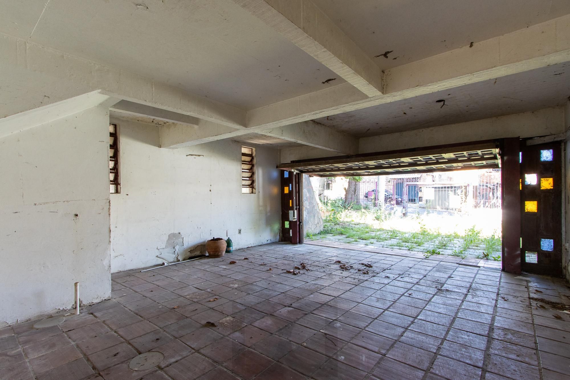 Casa para Venda - 320m², 3 dormitórios, sendo 1 suites, 4 vagas - Cristal — foto 26
