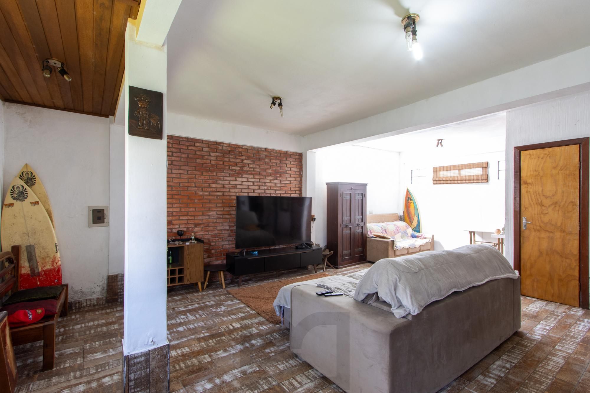Sobrado amplo com 4 dormitórios com piscina e casa extra no mesmo terreno – Hípica — foto 25