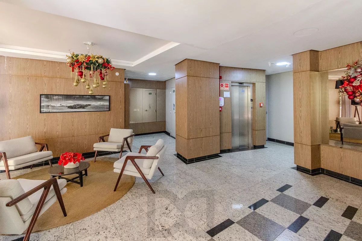 Apartamento com 3 dormitórios, 2 vagas e 231.61m² - Bairro Menino Deus — foto 63