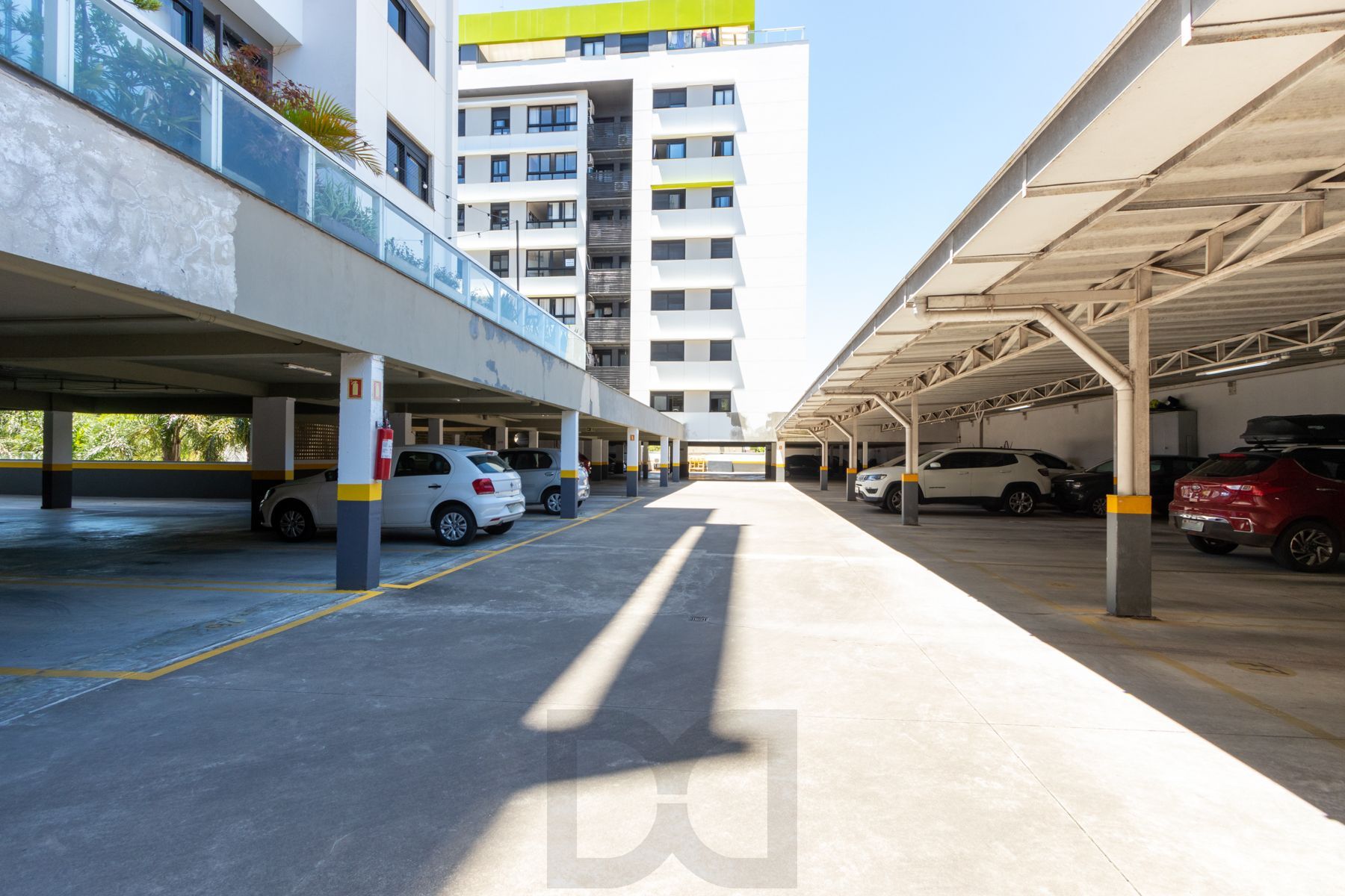 Apartamento com 2 quartos e 65m² à venda em Tristeza, Porto Alegre. — foto 47