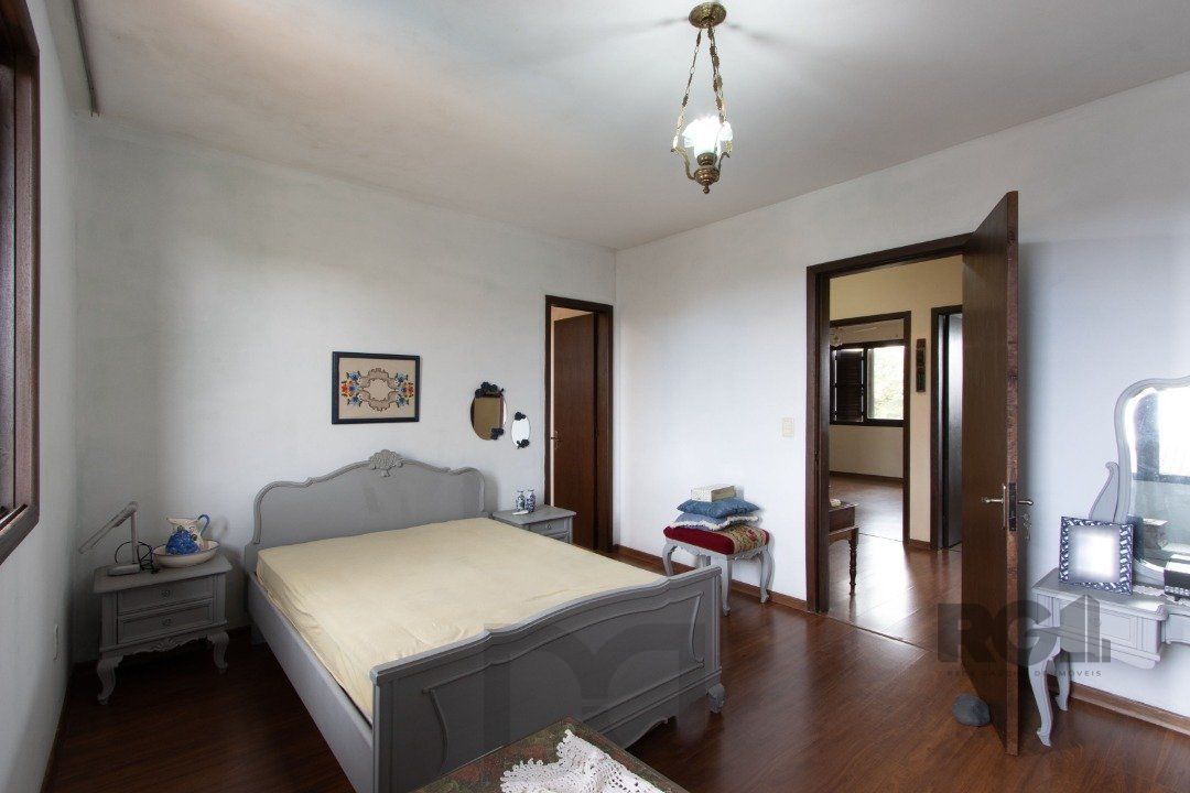 Casa para Venda - 200m², 3 dormitórios, sendo 1 suites, 3 vagas - Jardim Verde — foto 39
