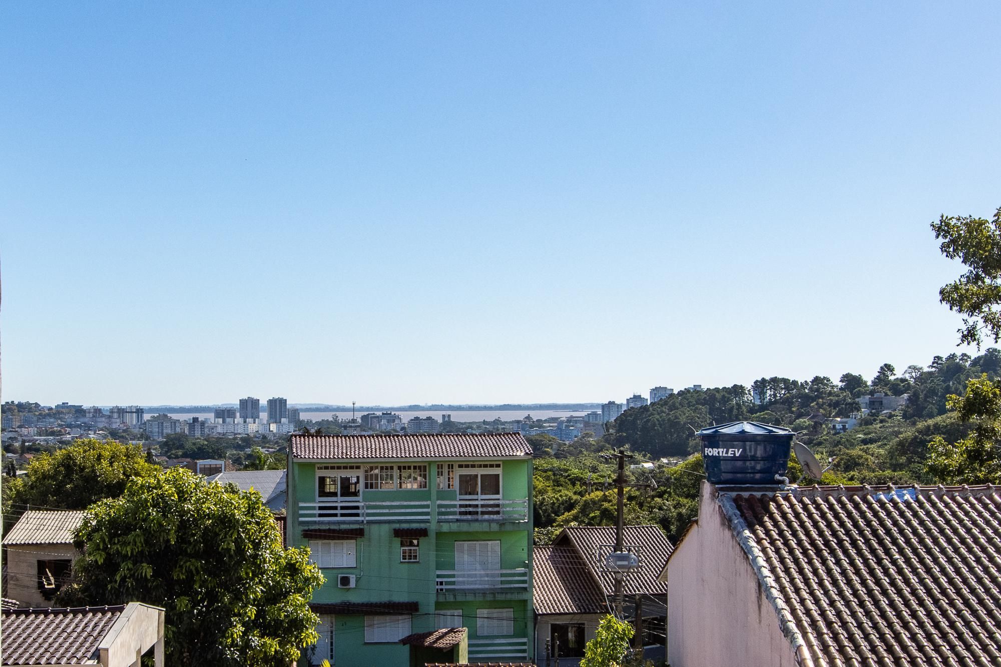 Casa com 3 dormitórios, suíte com closet e piscina no Condomínio Cinque Terre — foto 39