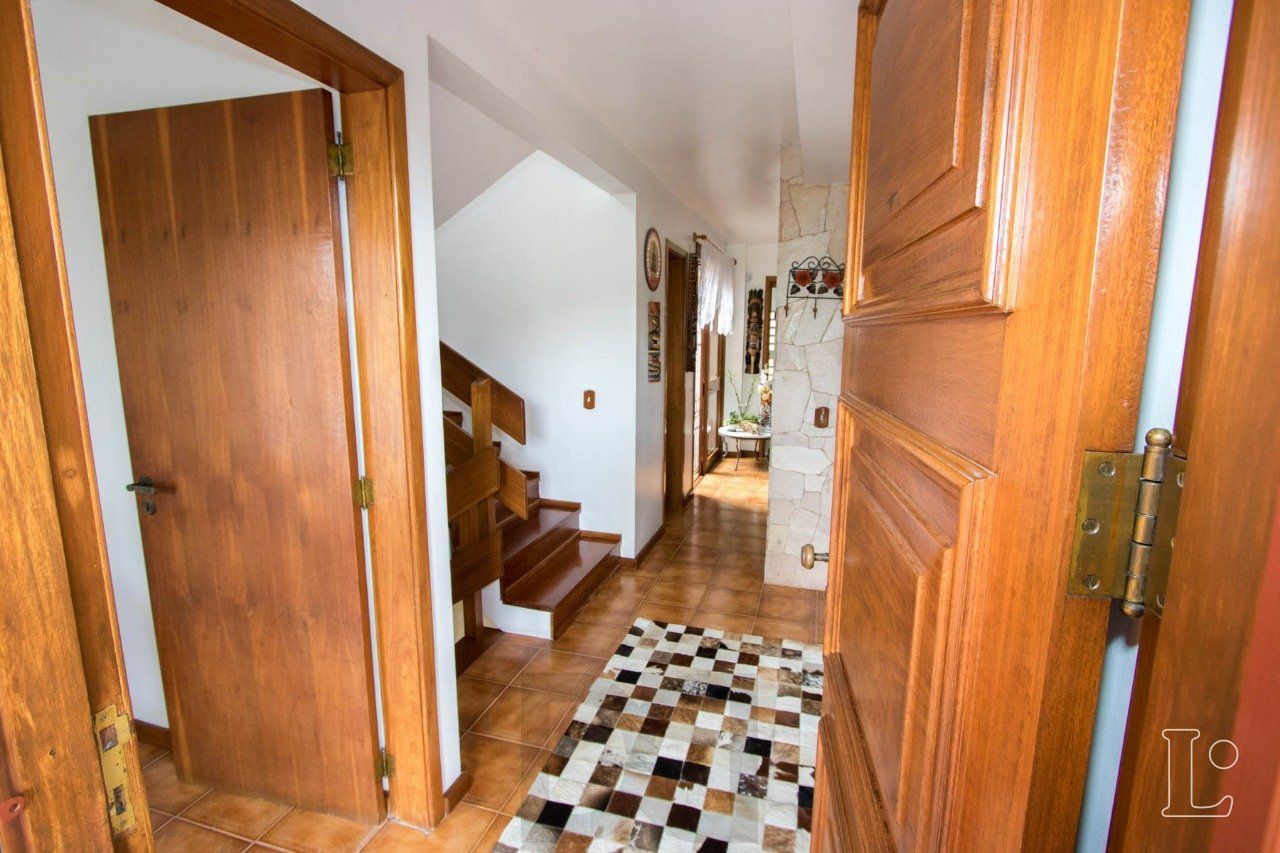 Casa para Venda - 416.89m², 4 dormitórios, sendo 1 suites, 5 vagas - Tristeza — foto 5