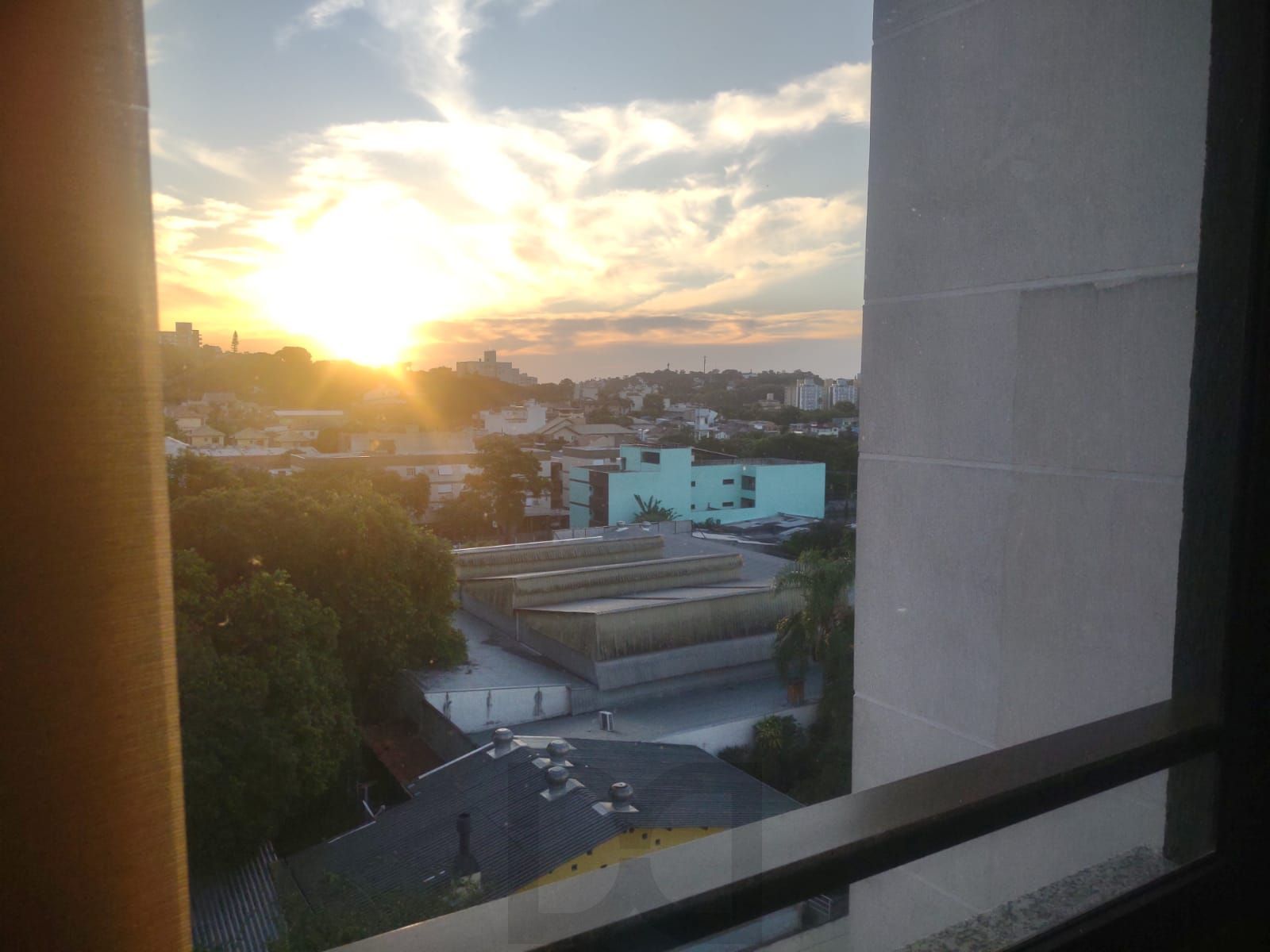 Apartamento no Condomínio Live It, 2 dormitórios, suíte, churrasqueira, vaga coberta. — foto 1