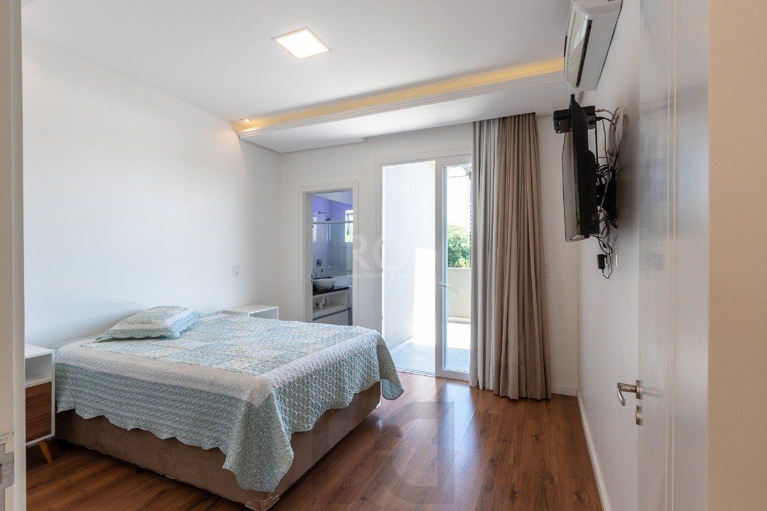 Casa para Venda - 420m², 3 dormitórios, sendo 3 suites, 8 vagas - Ipanema — foto 38