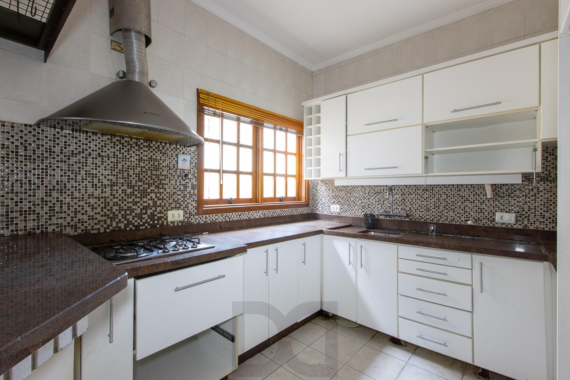 Casa em condominio Zona Sul, desocupada — foto 14