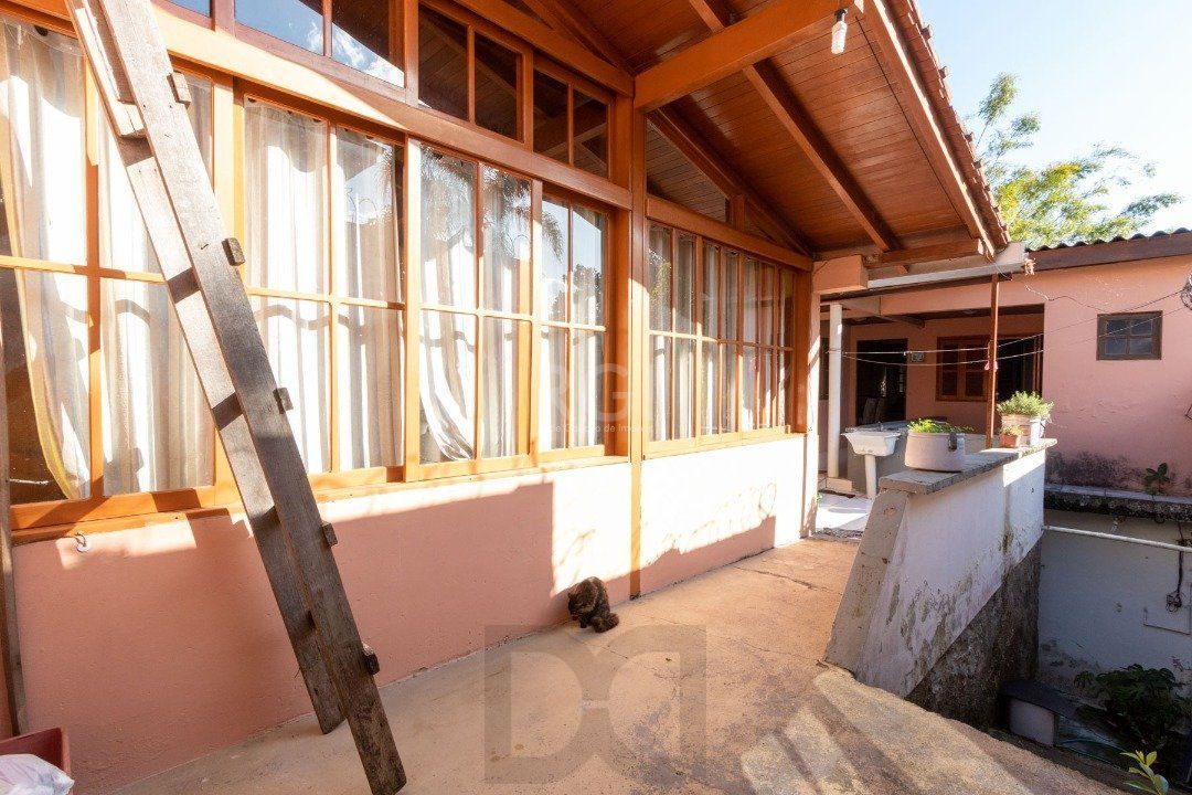 Casa para Venda - 240m², 6 dormitórios, sendo 3 suites, 2 vagas - Glória — foto 13