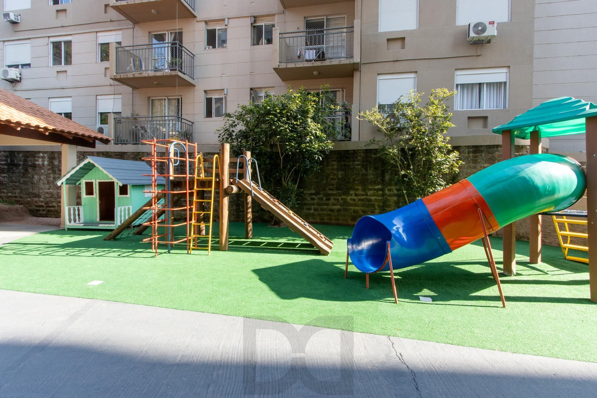 Apartamento 03 Dormitórios em Ótimo Condominio Viver Zona Sul — foto 36
