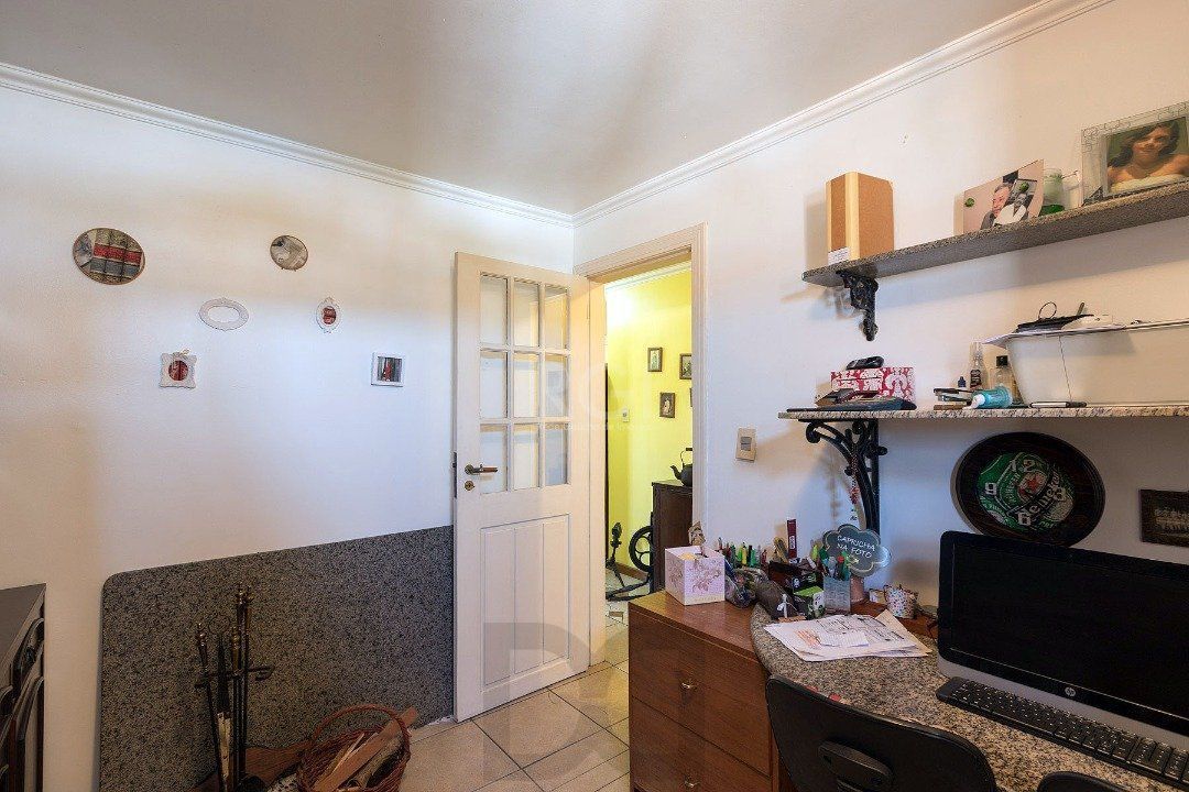 Casa para Venda - 320m², 5 dormitórios, sendo 2 suites, 3 vagas - Tristeza — foto 21