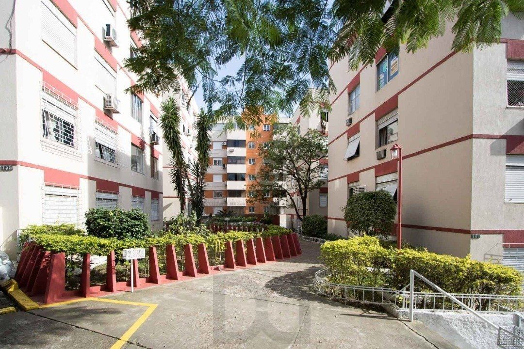 Apartamento de 1 dormitório, com vaga de garagem escriturada, próximo da Av. Otto Niemeyer. — foto 16