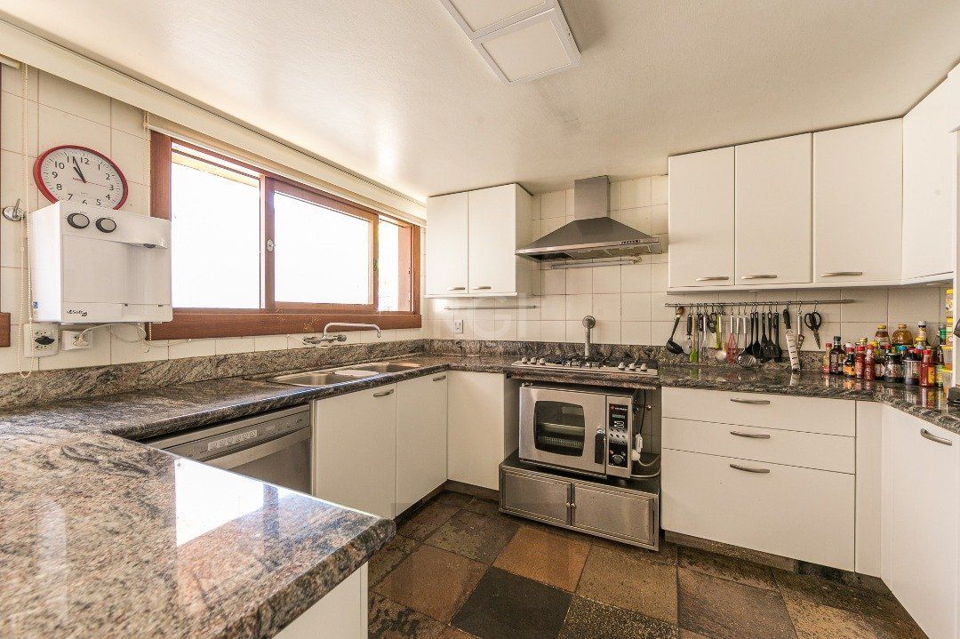 Casa para Venda - 370m², 5 dormitórios, sendo 2 suites, 7 vagas - Vila Assunção — foto 14