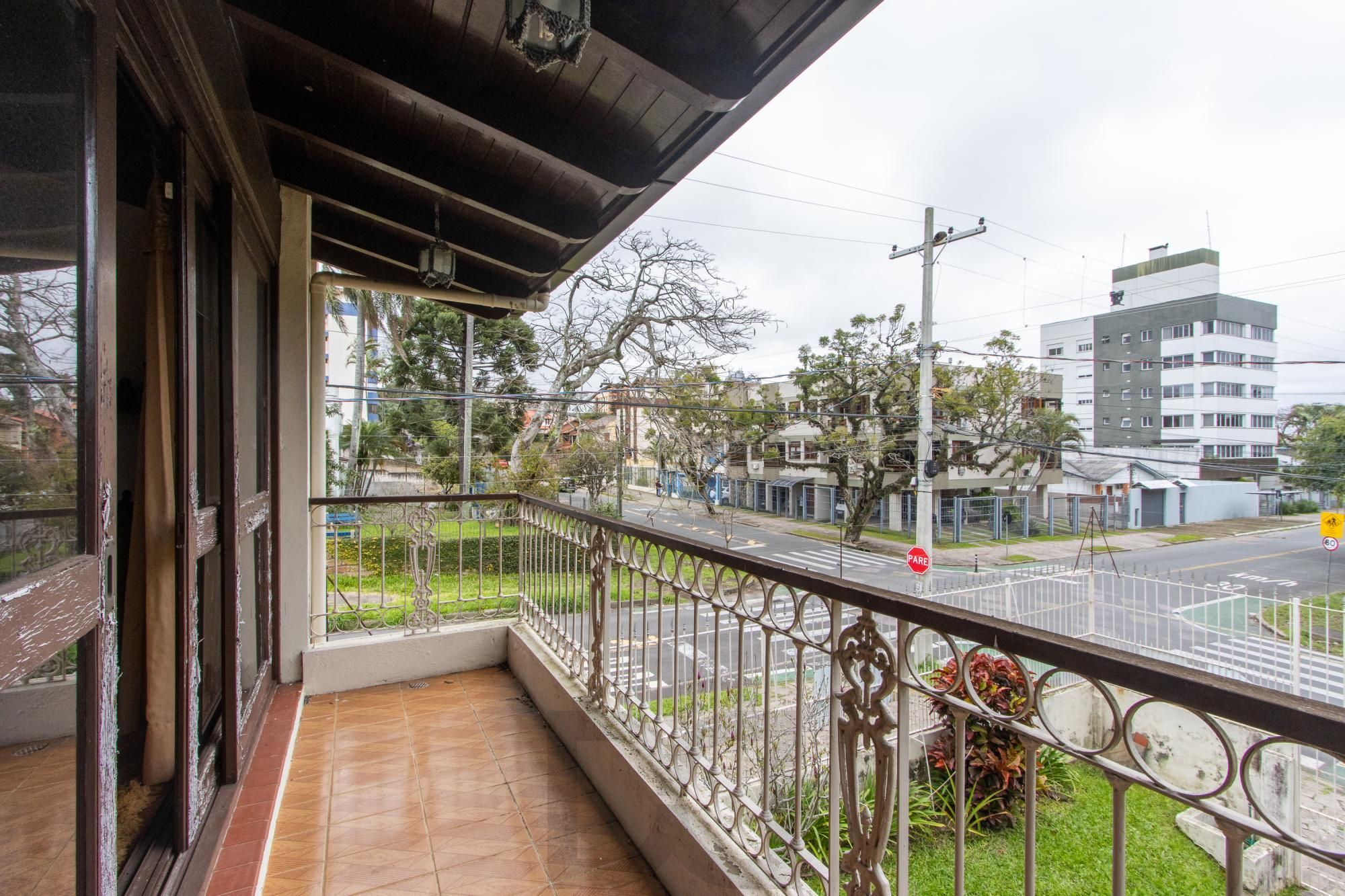 Casa para Venda - 485m², 4 dormitórios, sendo 1 suites, 3 vagas - Cristal — foto 39