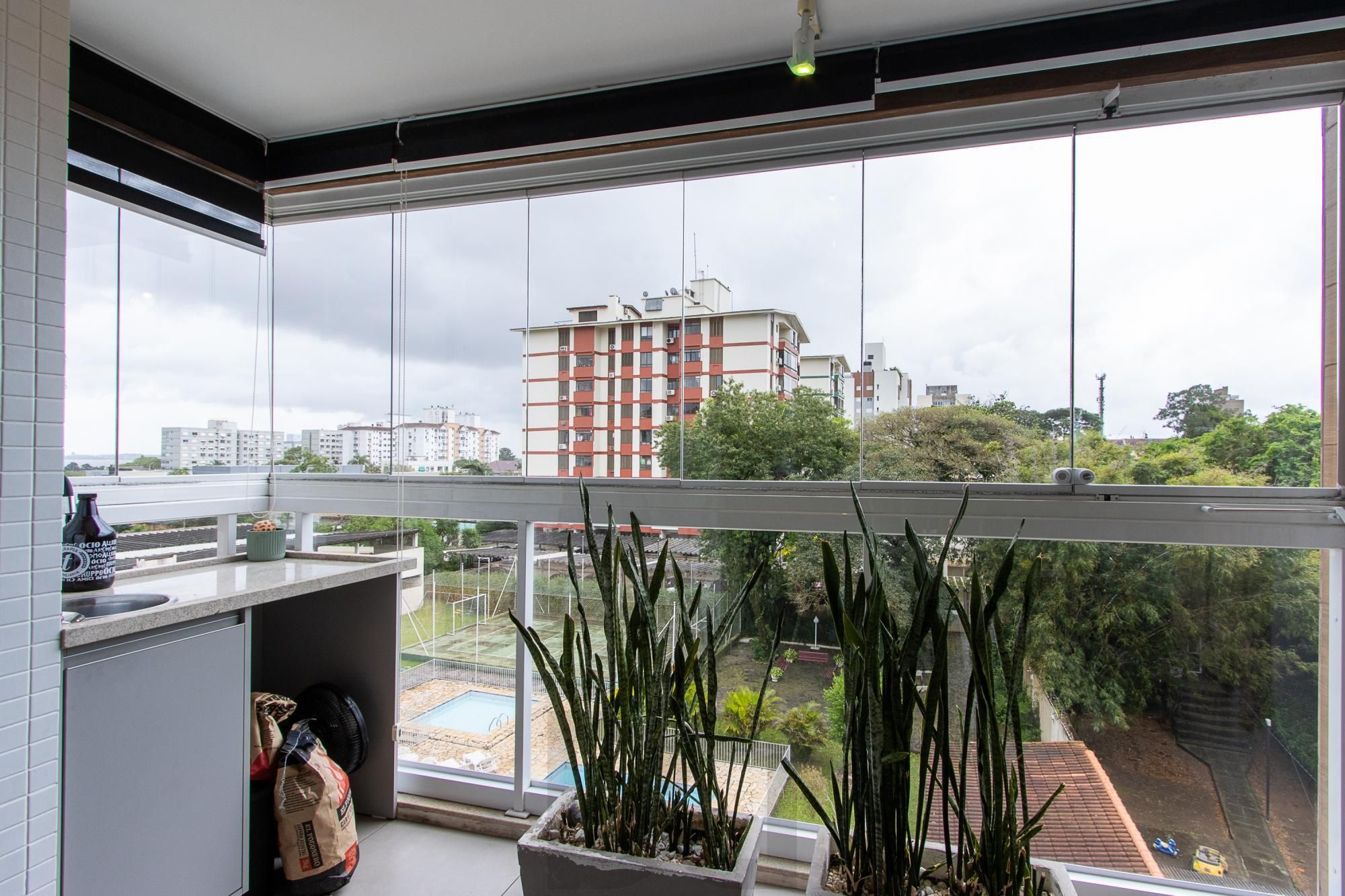 Apartamento 3 dorm, sendo 1 suíte, 2 vagas escrit - Tristeza — foto 6