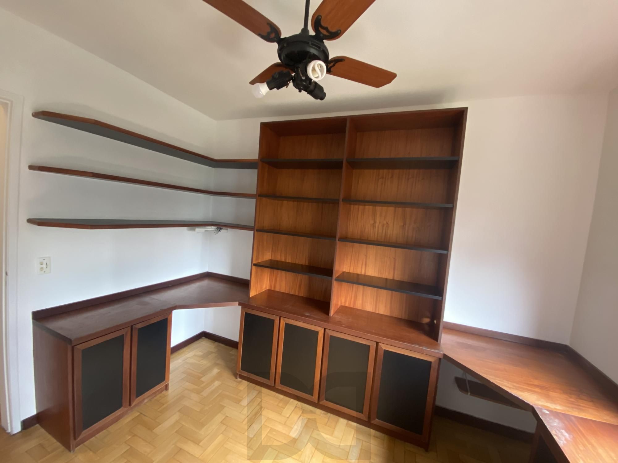Apartamento  no bairro Jardim Botânico — foto 10