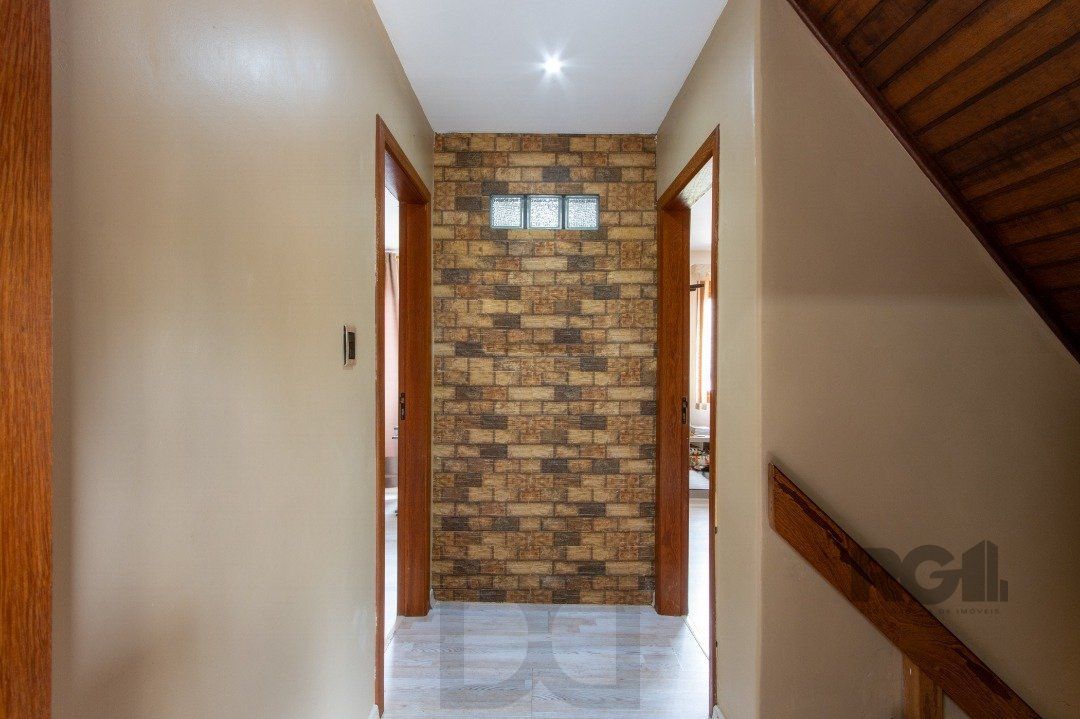 Sobrado, 3 quartos, 2 banheiros, pátio, 2 vagas, piscina - Bairro Vila Nova — foto 36