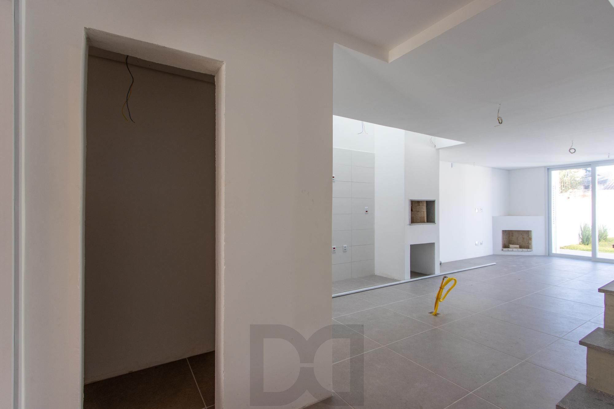 Casa com 3 dormitórios e 3 banheiros à Venda, 174 m². — foto 5