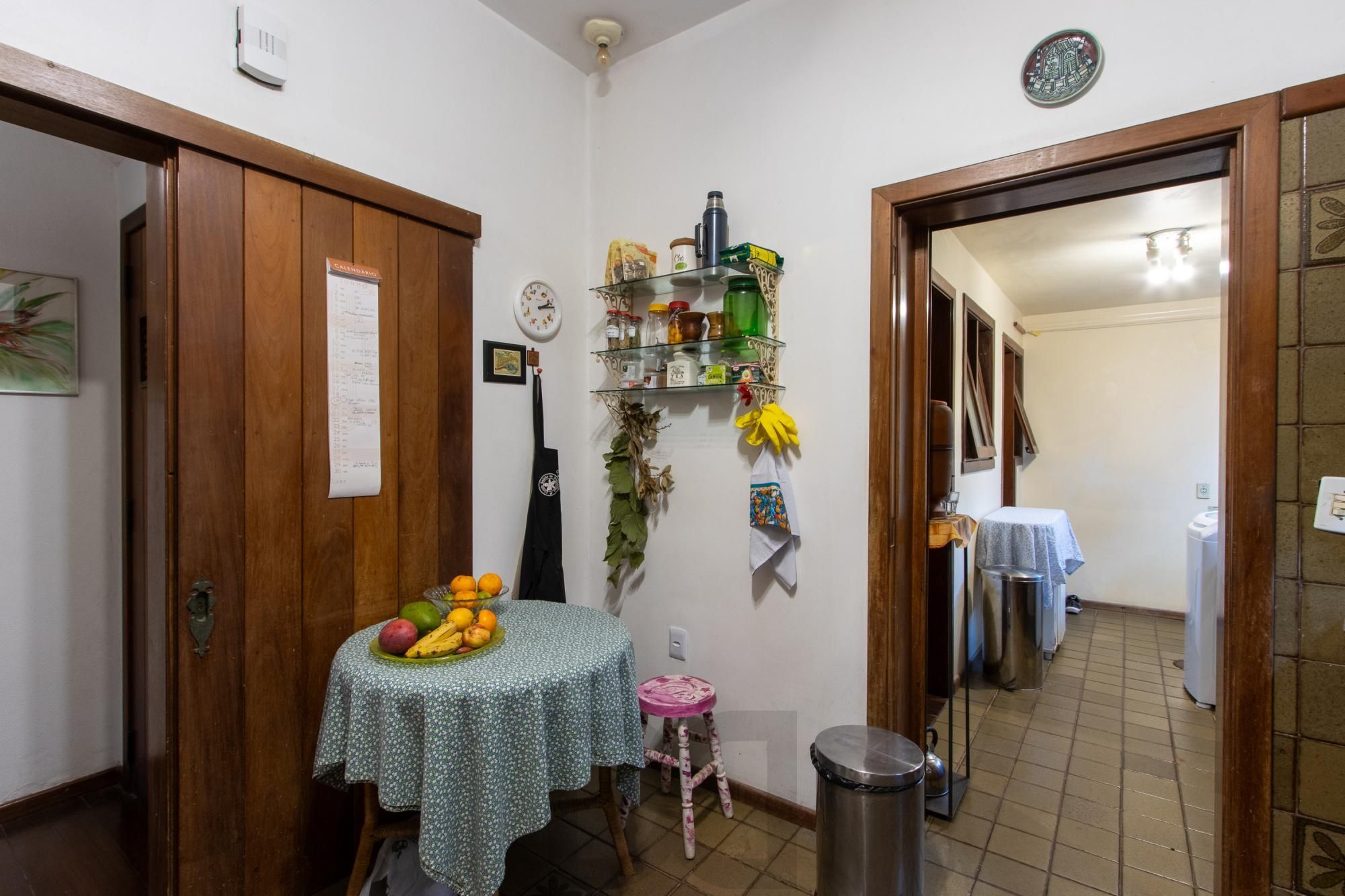 Casa com amplo terreno e grande área verde à venda no Jardim Isabel — foto 18