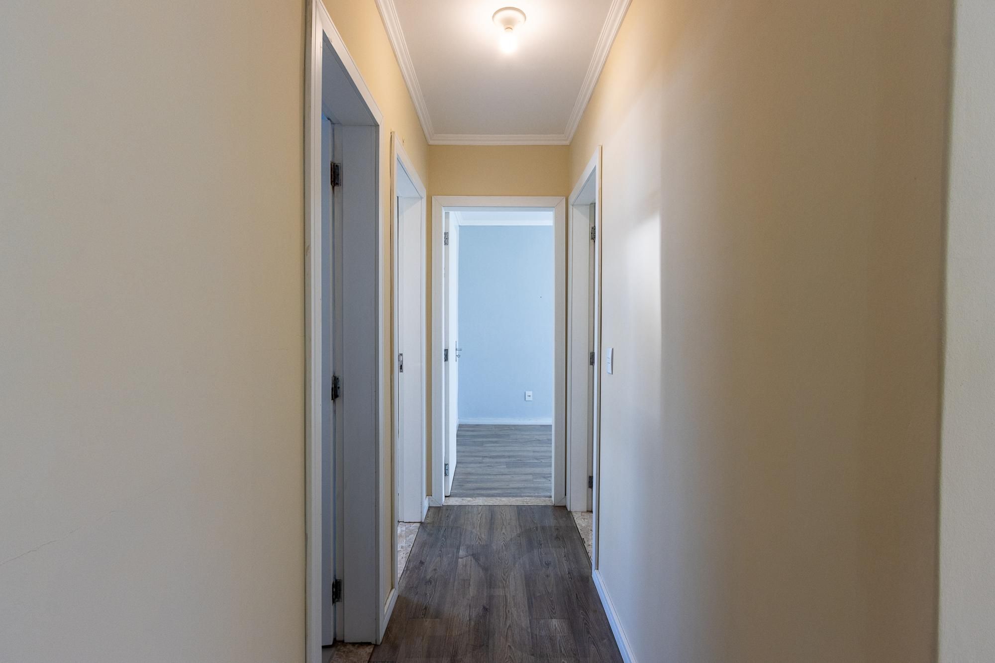 APARTAMENTO LOCADO, REFORMADO, 3 QUARTOS, 1 VAGA ROTATIVA - BAIRRO CAMAQUÃ — foto 12