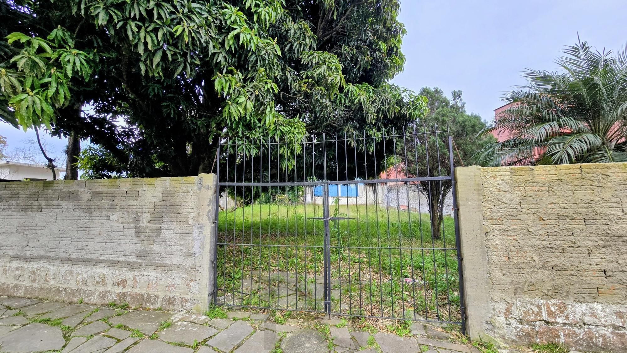 Terreno junto ao Clube do Professor Gaúcho. — foto 3