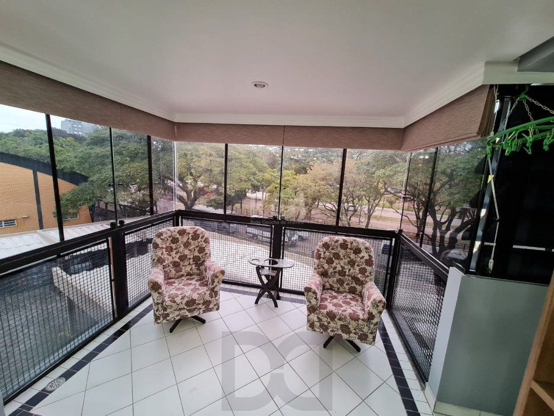 Apartamento para Venda - 94.67m², 3 dormitórios, sendo 1 suites, 1 vaga - Menino Deus — foto 5