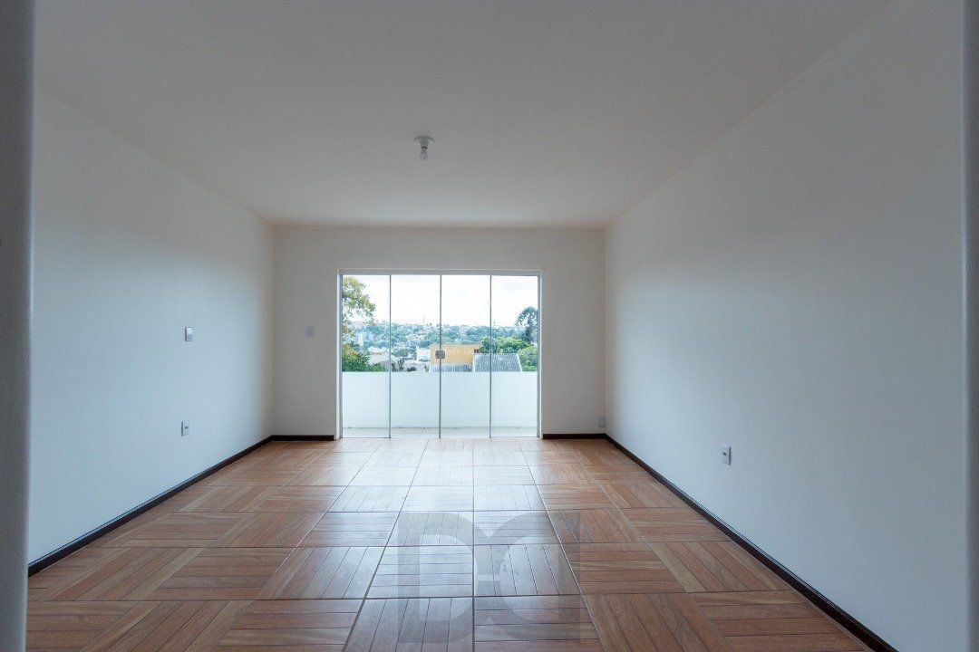 Casa para Venda - 454.7m², 5 dormitórios, sendo 1 suites, 8 vagas - Teresópolis — foto 16