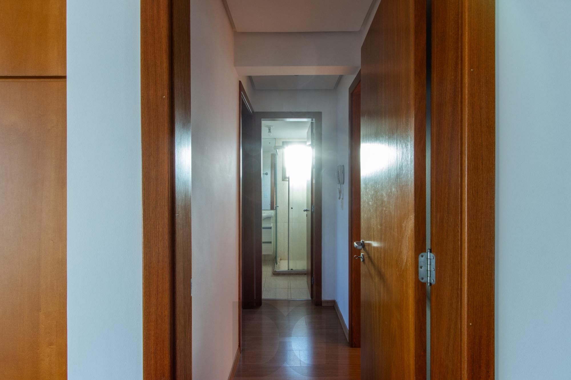 Apartamento 3 Dormitórios com vista definitiva para o Guaíba no bairro Menino Deus - Saúde e Lazer ao Seu Alcanc — foto 15