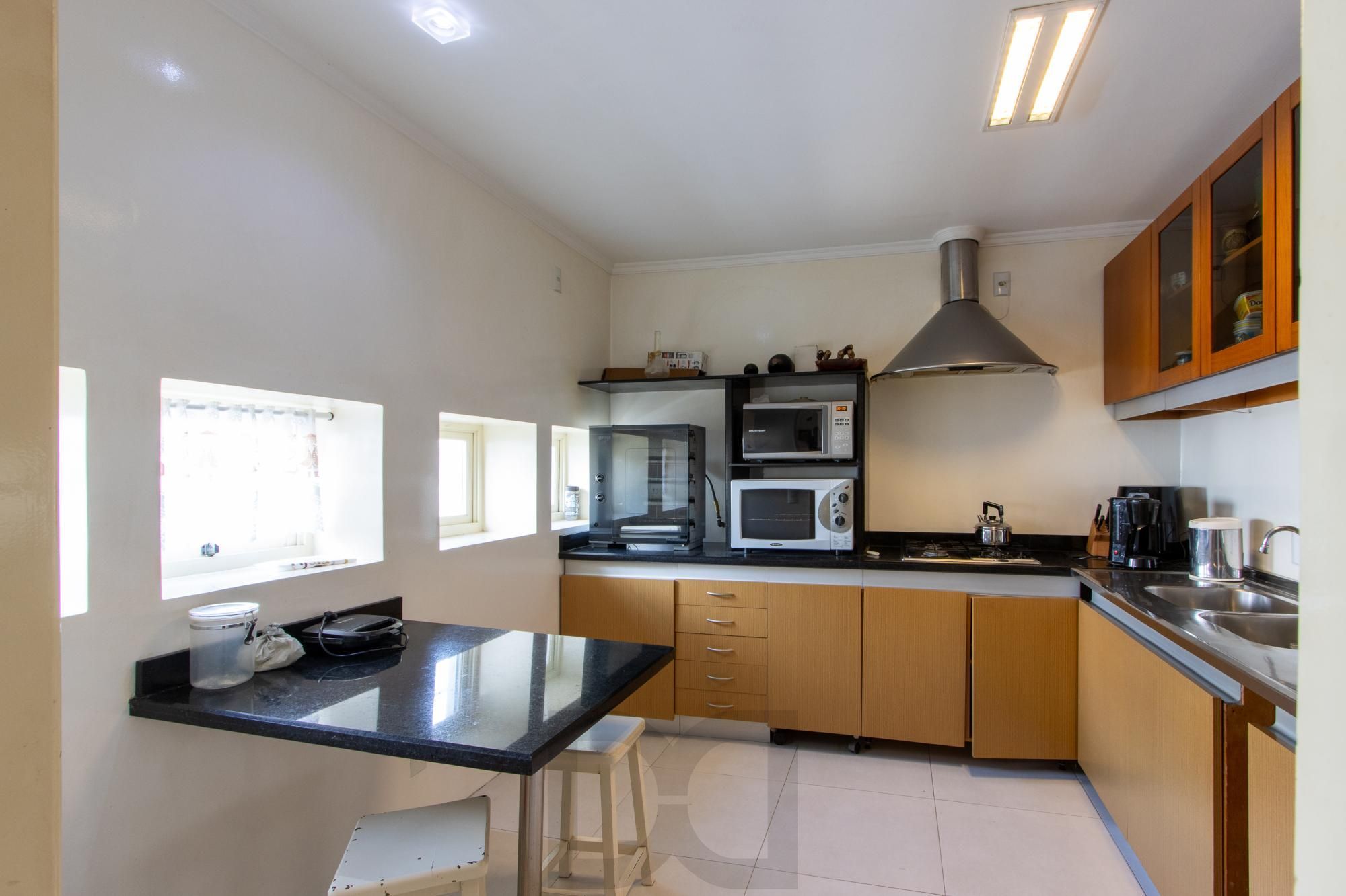 Casa com piscina Bairro Cristal — foto 15