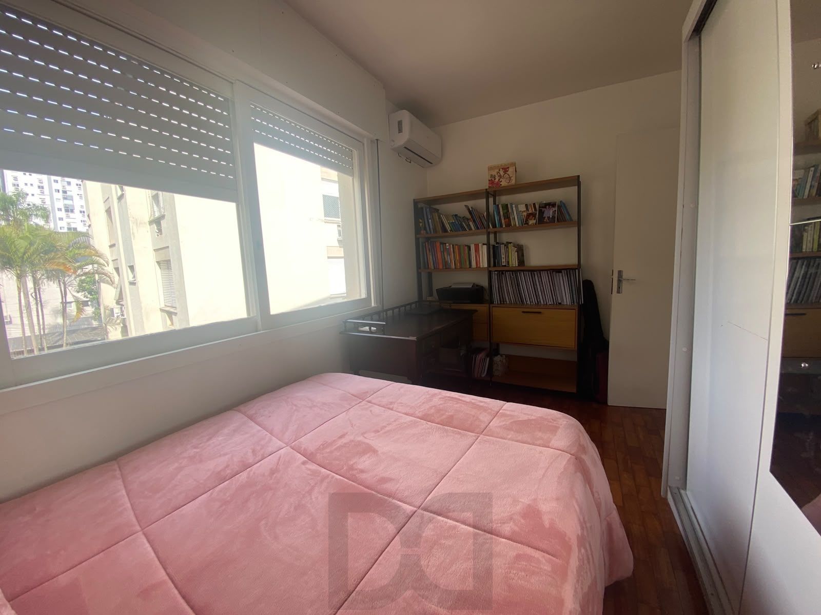 Apartamento de 2 quartos, 2 banheiros e 1 vaga no bairro Rio Branco. — foto 10