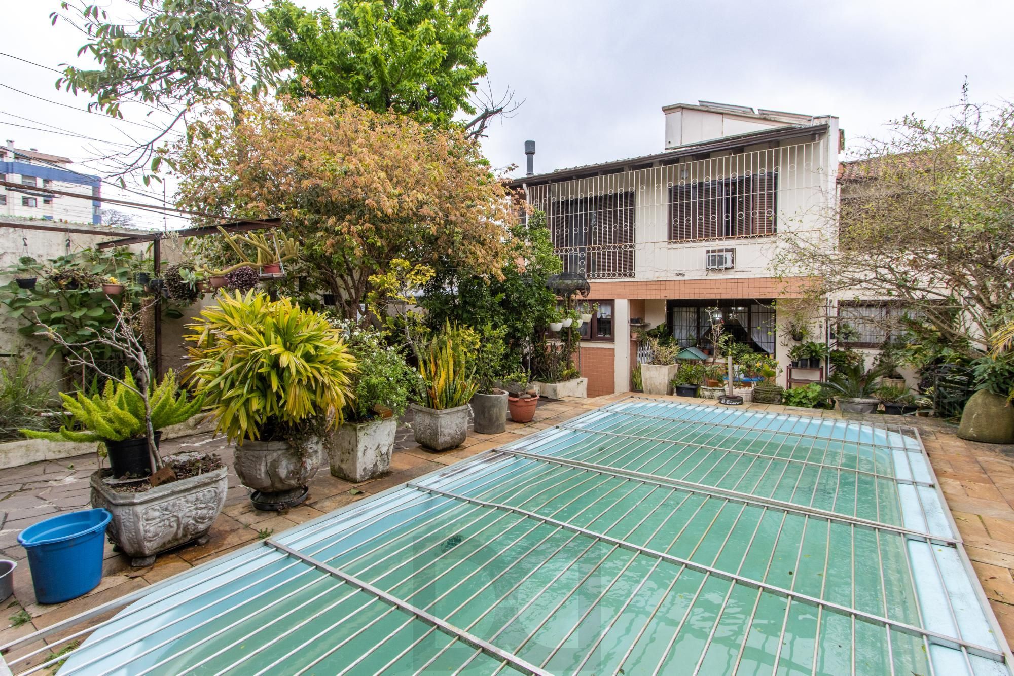Casa para Venda - 485m², 4 dormitórios, sendo 1 suites, 3 vagas - Cristal — foto 28