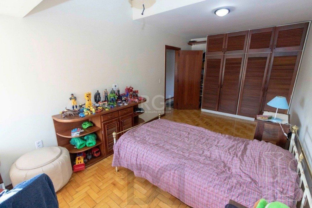 Casa para Venda - 349m², 4 dormitórios, sendo 1 suites, 3 vagas - Tristeza — foto 24