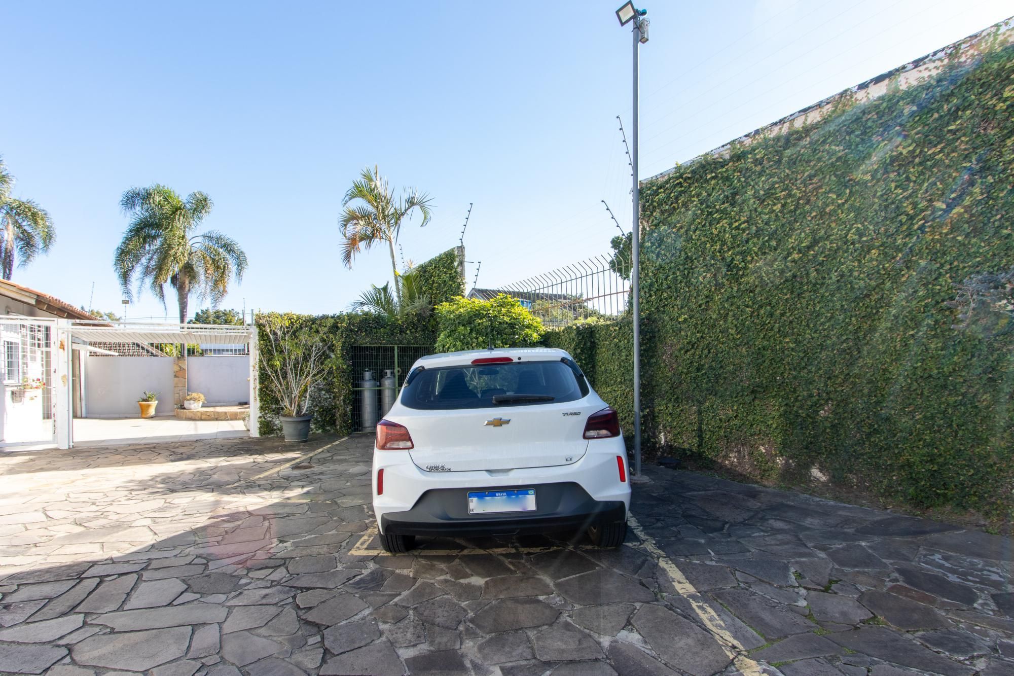 CASA EM CONDOMÍNIO NO BAIRRO IPANEMA — 4 DORMITÓRIOS (2 SUÍTES) — 2 VAGAS — foto 29