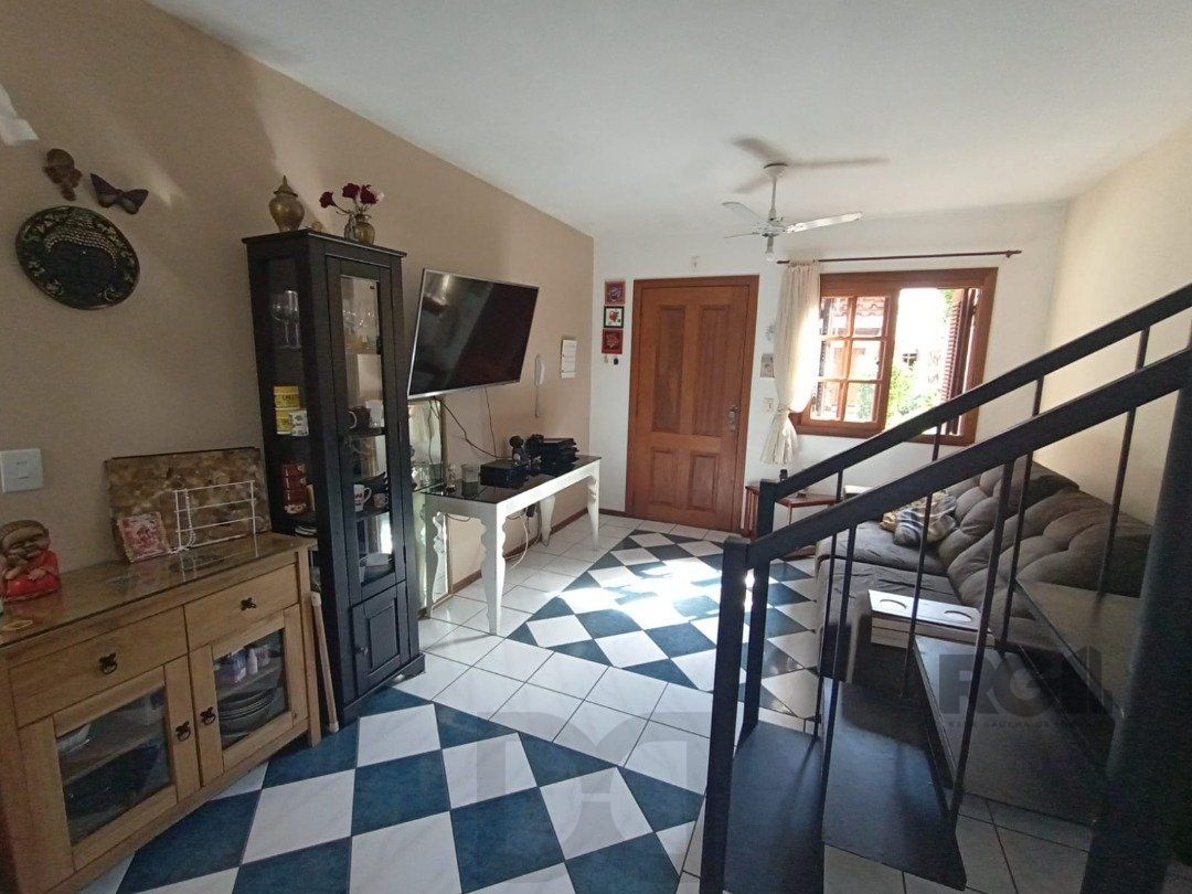 Casa em Condomínio com 96m² e 3 dormitórios no bairro Tristeza em Porto Alegre. — foto 1