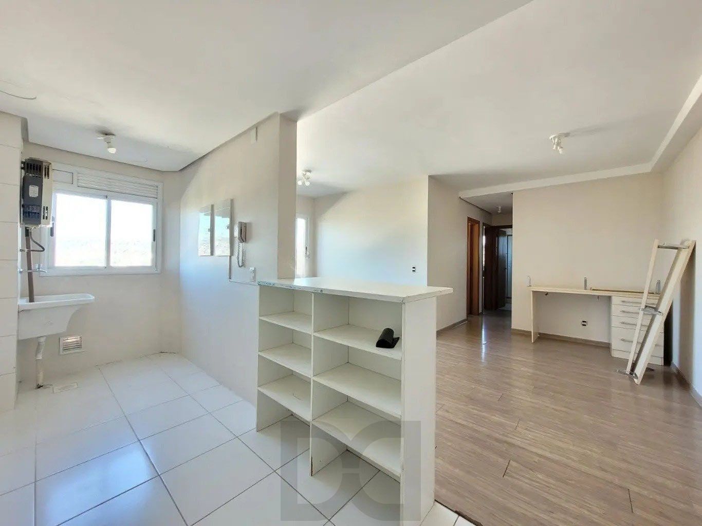 Apartamento com 3 dormitórios com 71m², vaga dupla no bairro Medianeira — foto 4