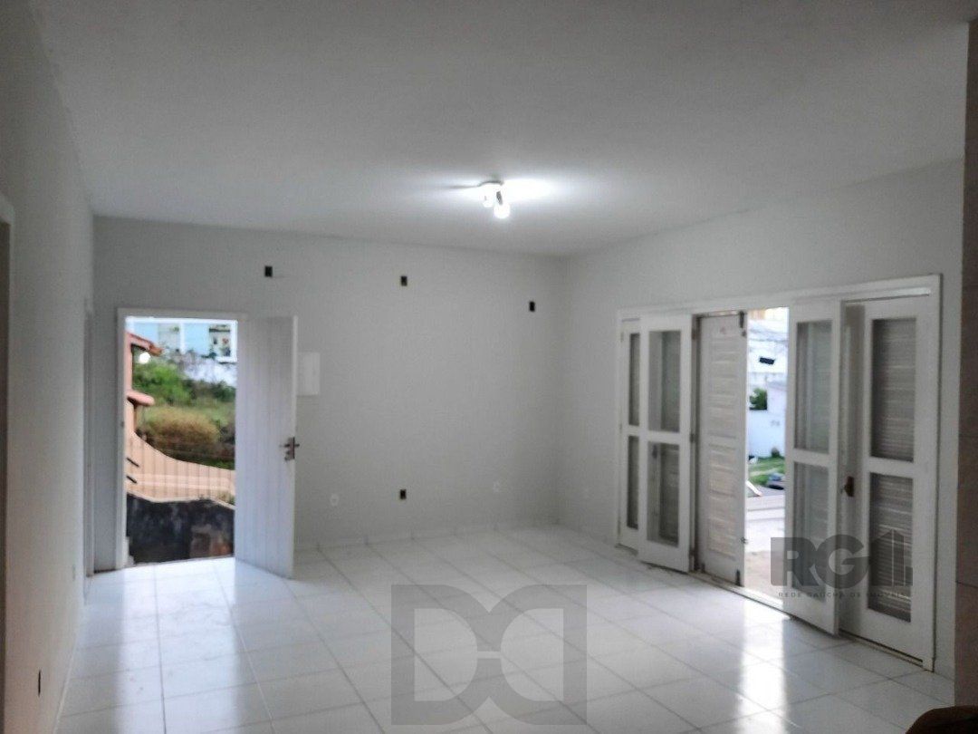 Oportunidade Imperdível: Prédio com 4 Apartamentos, Pátio e 2 Vagas de Garagem — foto 20