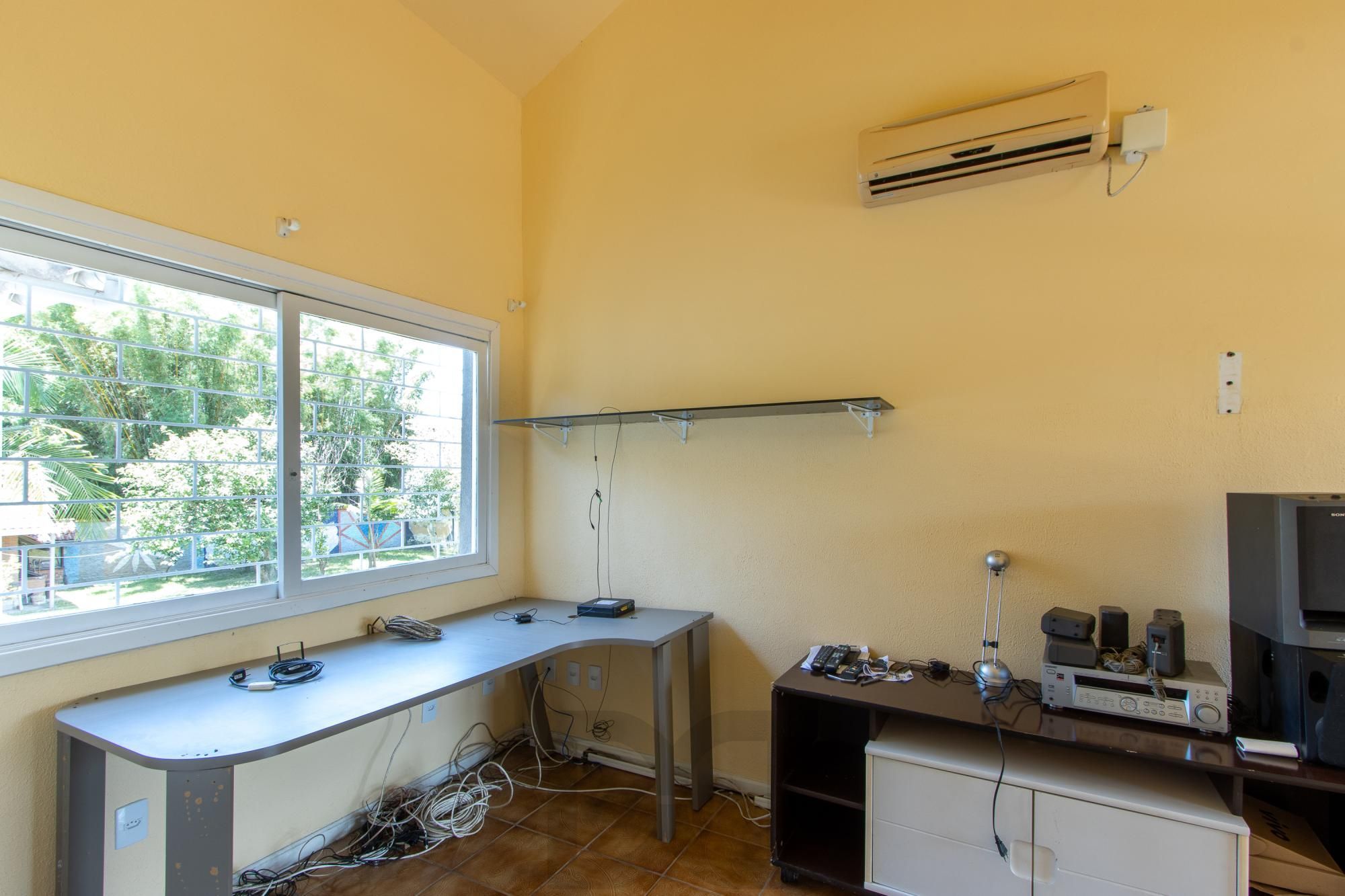 Casa Residencial à Venda no Bairro Guarujá, Porto Alegre, RS — foto 42