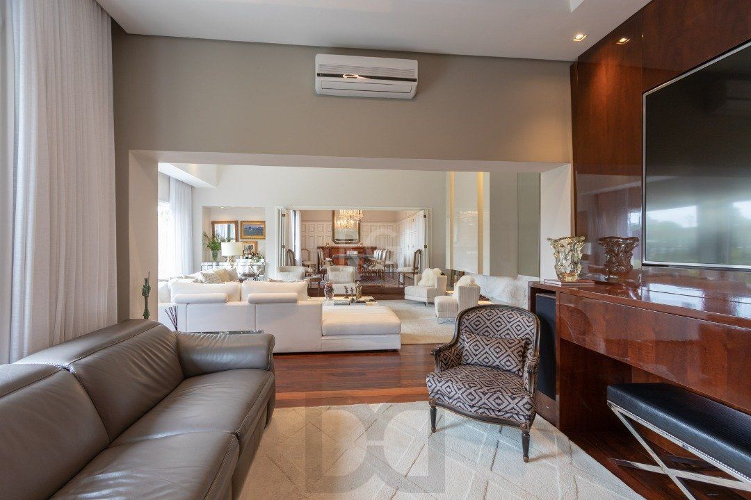 Casa para Venda - 800m², 3 dormitórios, sendo 3 suites, 4 vagas - Vila Assunção — foto 11