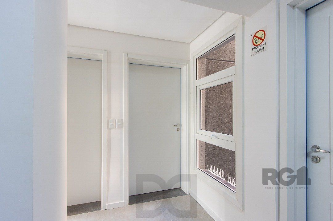 Cobertura para Venda - 214.34m², 3 dormitórios, sendo 3 suites, 2 vagas - Tristeza — foto 3